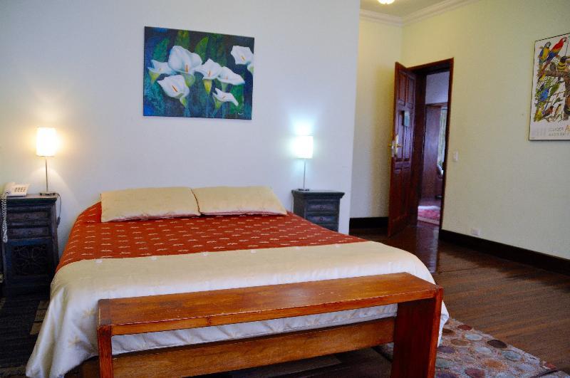 Boutique Hotel Casa Foch Quito Exterior photo